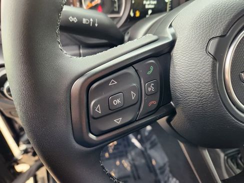 New 2026 Jeep Gladiator Mojave image 21