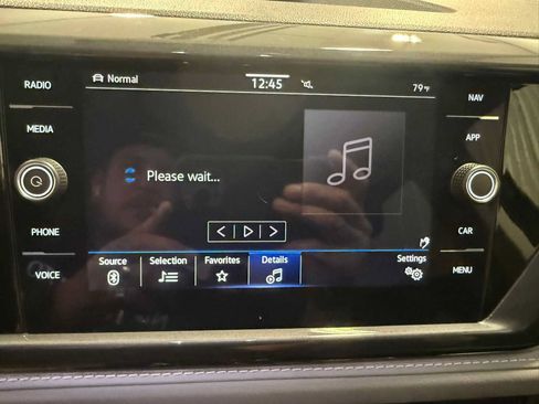 Certified 2023 Volkswagen Taos SEL AWD/4WD image 32