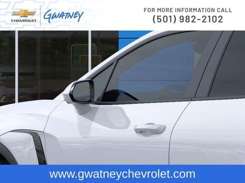 New 2025 Chevrolet Blazer EV LT image 12