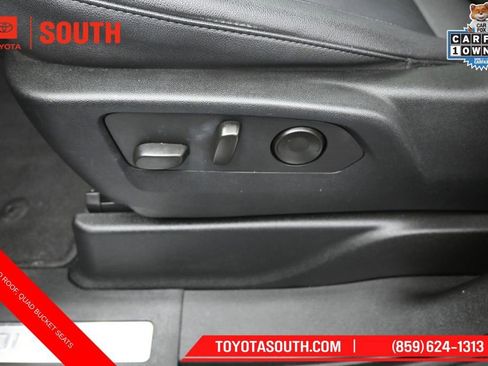 Used 2023 Chevrolet Tahoe LT w/ LT Signature Package AWD/4WD image 28