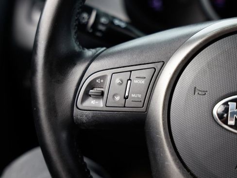 Used 2013 Kia Soul + w/ Eco Pkg image 25