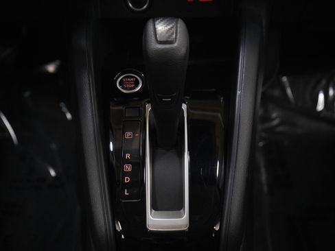 Used 2025 Nissan Versa SV FWD image 16