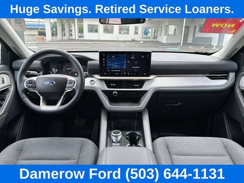 Used 2026 Ford Explorer Active AWD/4WD image 17