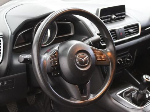Used 2014 MAZDA MAZDA3 i Sport FWD image 10