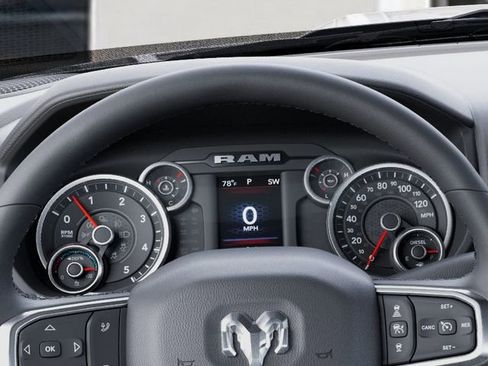 New 2026 RAM 2500 Big Horn AWD/4WD image 17