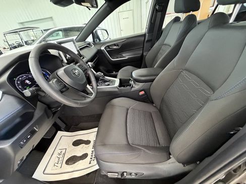 Used 2024 Toyota RAV4 SE AWD/4WD image 12
