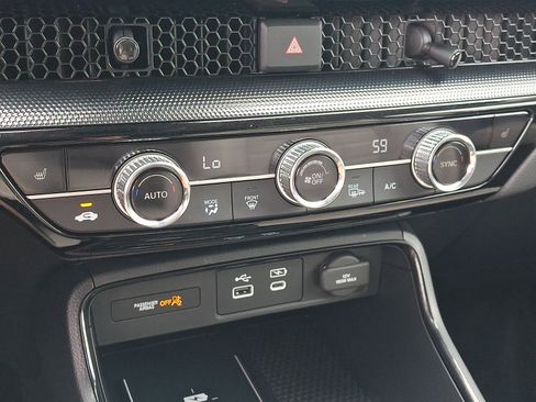 Certified 2024 Honda CR-V EX-L image 17