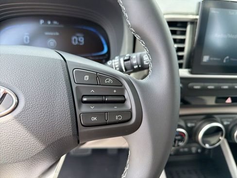 New 2026 Hyundai Venue SEL FWD image 20
