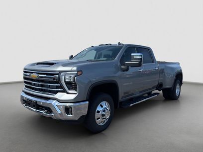 New 2026 Chevrolet Silverado 3500 LTZ w/ LTZ Plus Package