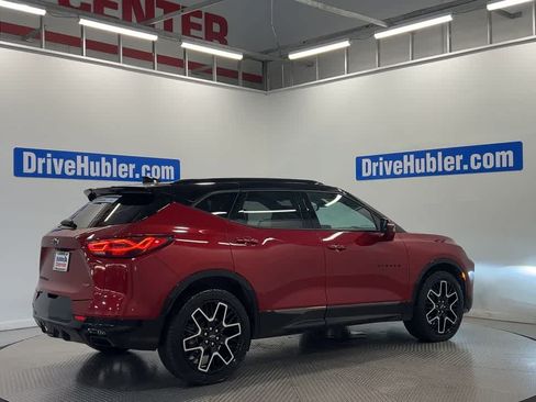 Used 2023 Chevrolet Blazer RS w/ Driver Confidence II Package AWD/4WD image 2