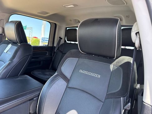 Used 2024 RAM 2500 Laramie w/ Safety Group AWD/4WD image 18