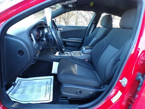 Used 2023 Dodge Charger SXT image 13