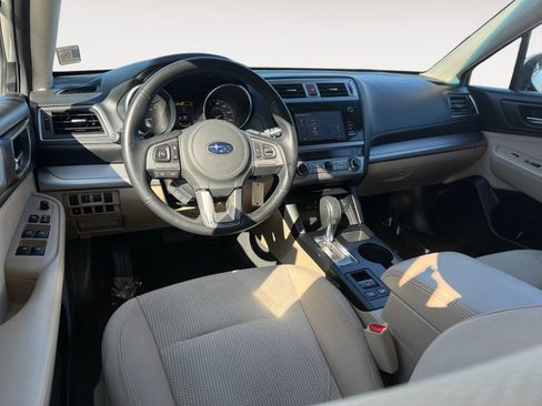 Used 2016 Subaru Outback 2.5i Premium image 15