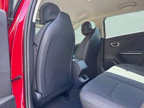 New 2026 Kia K4 FWD image 15