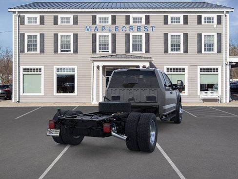 New 2026 Ford F550 4x4 Supercab Super Duty image 8