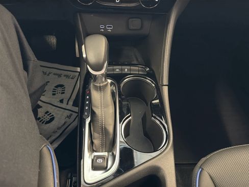 Used 2025 Buick Encore GX Sport Touring w/ Advanced Technology Package image 52