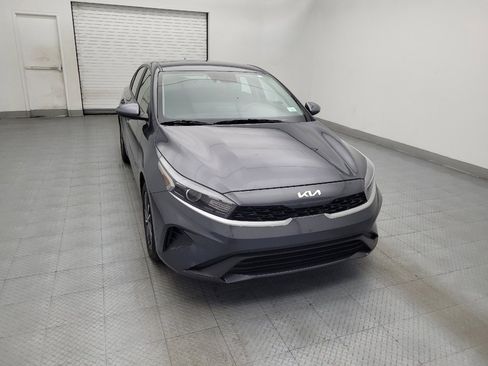 Used 2023 Kia Forte LXS FWD image 14