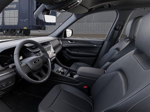 New 2026 Jeep Grand Cherokee Limited w/ Luxury Tech Group II image 22