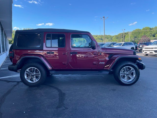 Used 2021 Jeep Wrangler Unlimited Sahara w/ LED Lighting Group AWD/4WD image 4