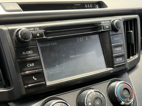 Used 2017 Toyota RAV4 LE w/ All Weather Liner Package AWD/4WD image 7