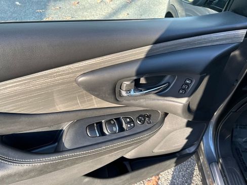 Used 2018 Nissan Murano SL image 14