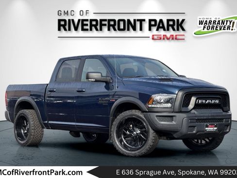 Used 2022 RAM 1500 Classic SLT image 1