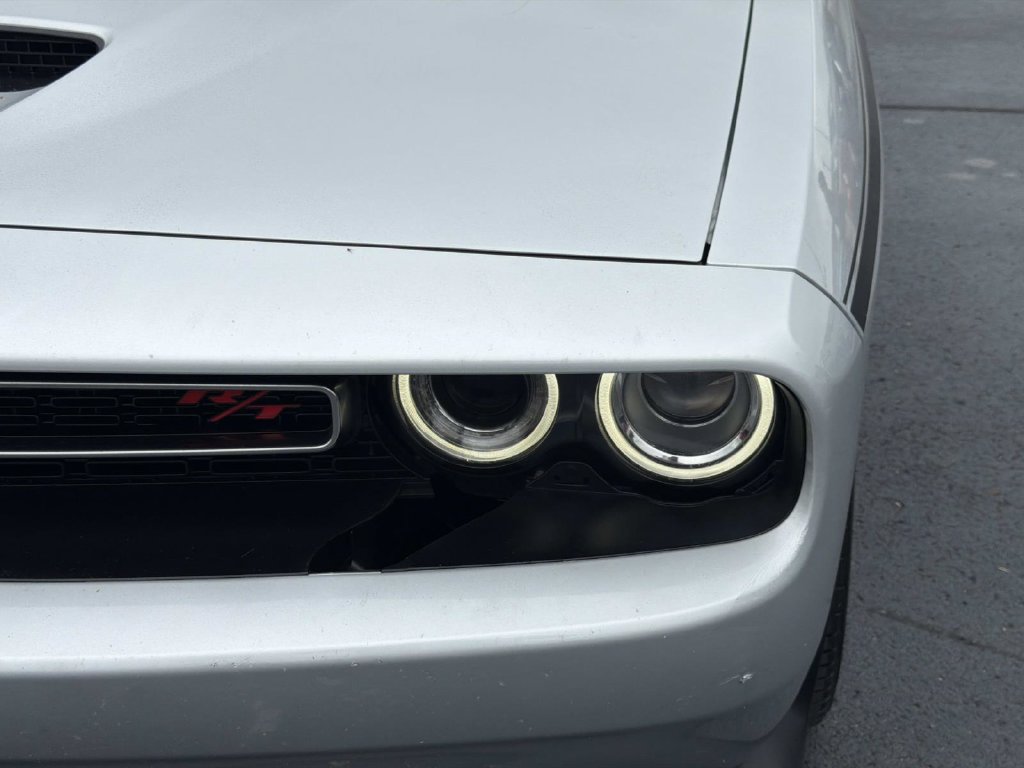 Used 2022 Dodge Challenger R/T RWD image 10