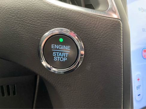 Used 2024 Ford Edge ST w/ Equipment Group 401A image 42