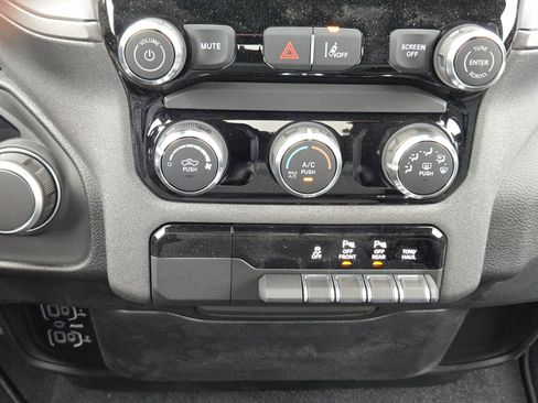 New 2026 RAM 1500 Express image 15