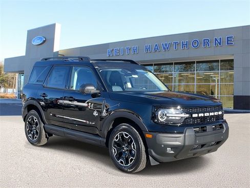 New 2025 Ford Bronco Sport Outer Banks w/ Outer Banks Tech Package+ image 1