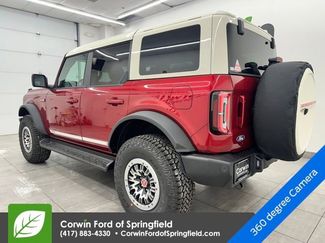 New 2026 Ford Bronco Outer Banks w/ Sasquatch Package video 3