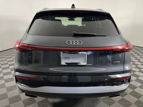 Used 2025 Audi Q5 Premium Plus w/ Premium Plus image 7