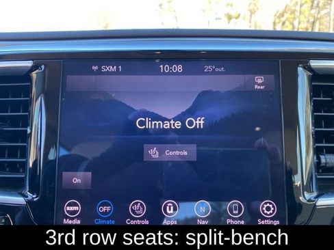 Used 2018 Chrysler Pacifica Touring-L Plus image 13