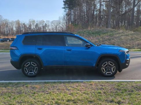 New 2026 Jeep Cherokee Limited image 14