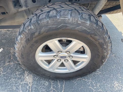 Used 2022 Ford F150 XLT AWD/4WD image 11