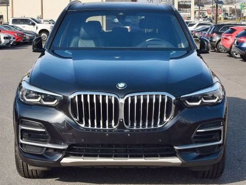 Used 2023 BMW X5 xDrive40i w/ Premium Package AWD/4WD image 2