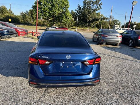 Used 2019 Nissan Altima 2.5 S FWD image 7
