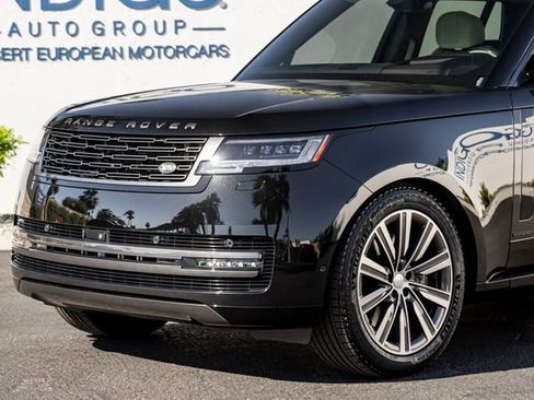 Used 2024 Land Rover Range Rover Autobiography AWD/4WD image 2