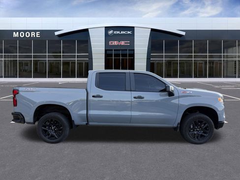 Used 2024 Chevrolet Silverado 1500 LT Trail Boss w/ Convenience Package II AWD/4WD image 2