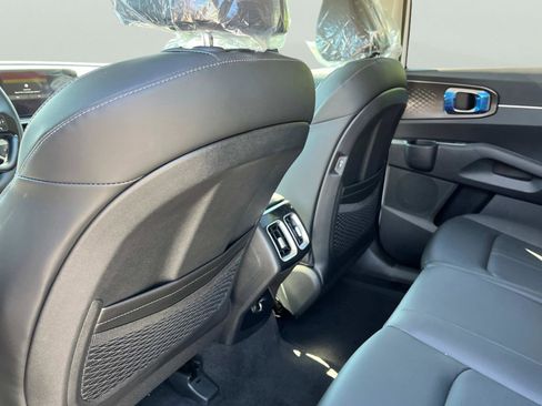 New 2026 Kia Sorento EX image 21