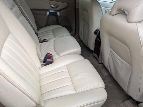 Used 2014 Volvo XC90 3.2 w/ Climate Package AWD/4WD image 13
