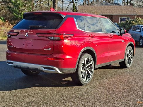 New 2025 Mitsubishi Outlander SE AWD/4WD image 4