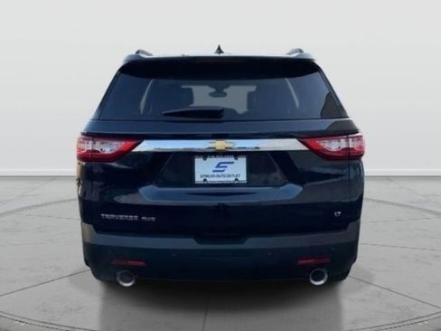 Used 2020 Chevrolet Traverse LT w/ Driver Confidence II Package AWD/4WD image 7