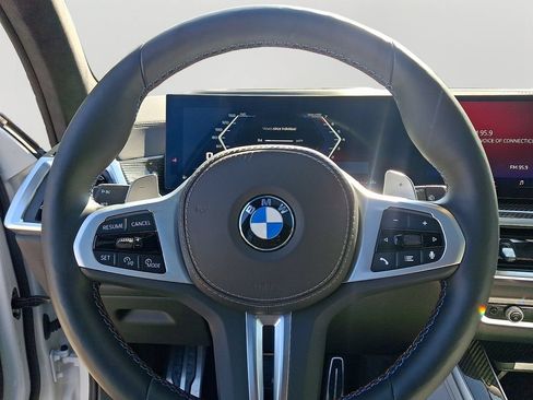 Used 2026 BMW X5 M60i AWD/4WD image 21