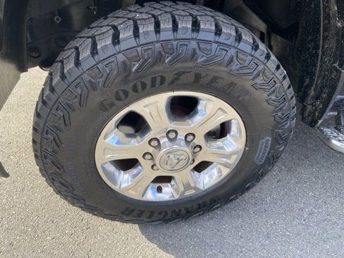 Used 2022 RAM 2500 Big Horn w/ Snow Chief Group image 11