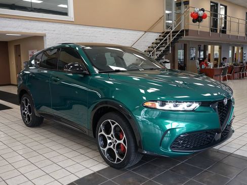 Used 2024 Alfa Romeo Tonale Veloce AWD/4WD image 20