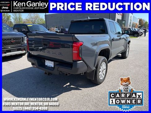 Used 2024 Toyota Tacoma SR AWD/4WD image 9