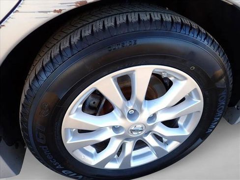 Used 2015 Nissan Altima 2.5 S w/ Sport Value Package image 6