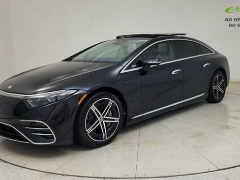 Used 2023 Mercedes-Benz EQS 450+ 4MATIC Sedan w/ Manufactur Interior Package image 4