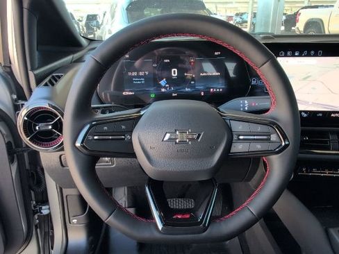 New 2026 Chevrolet Equinox EV RS image 19